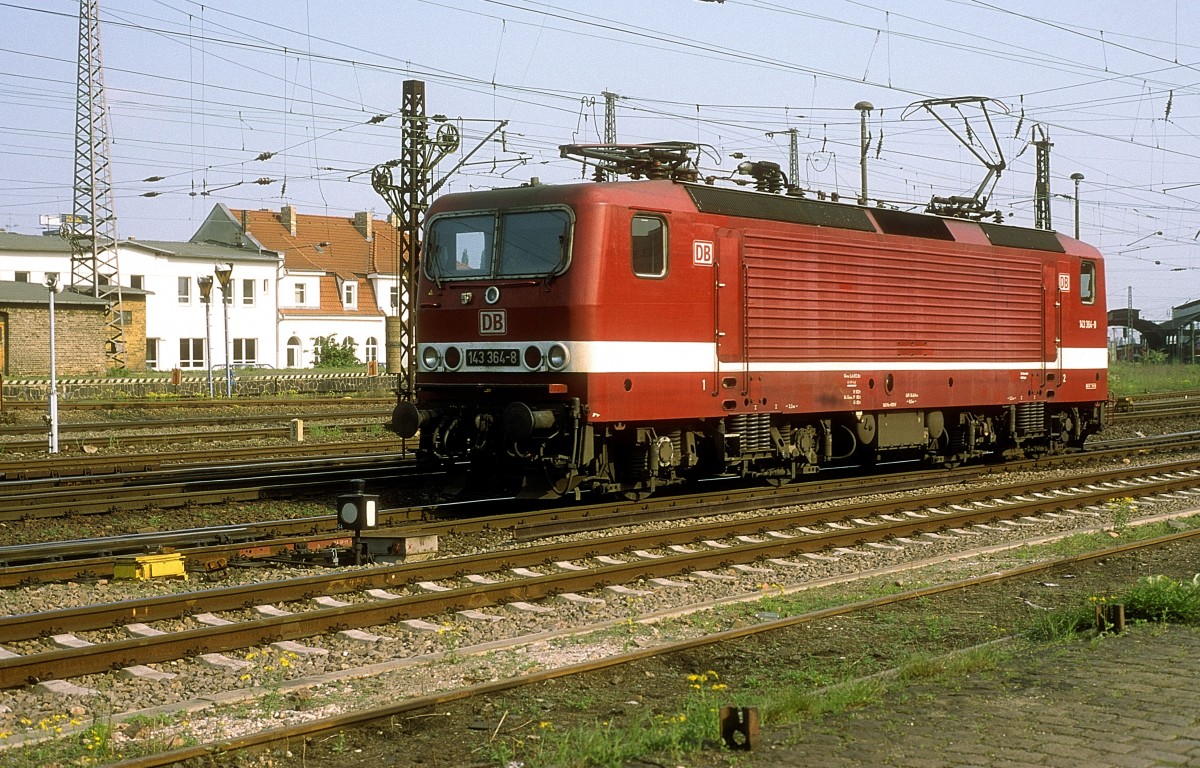   143 364  Halle  12.05.98