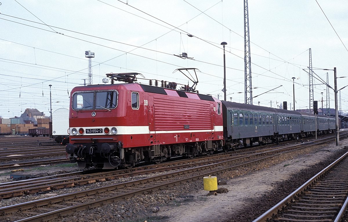 143 654  Cottbus  09.04.92