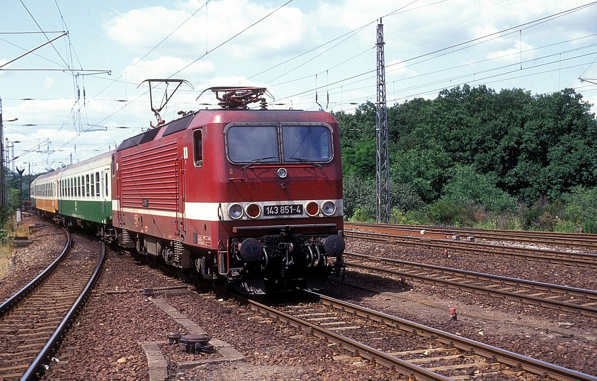 143 851  Potsdam  17.06.92