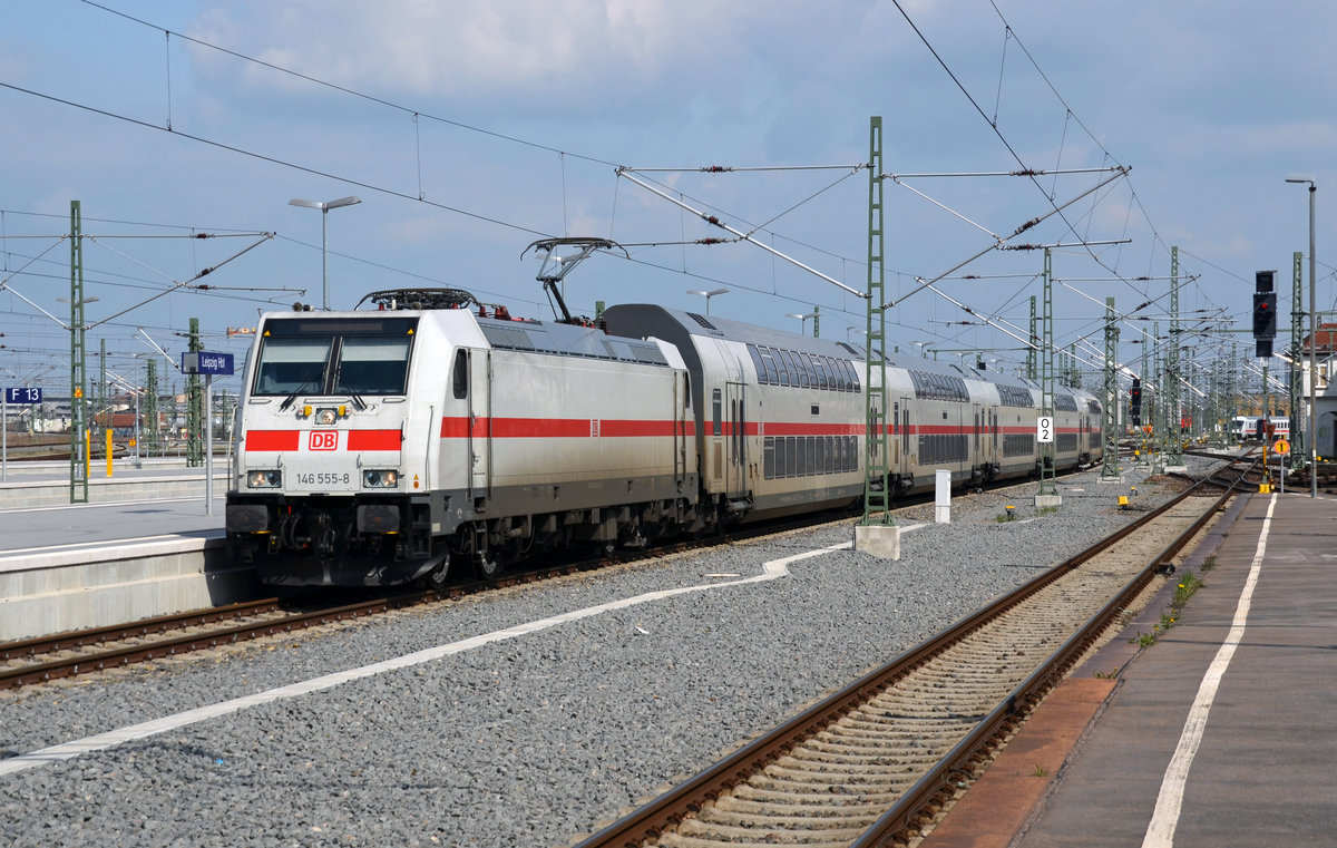 146 555 erreicht mit dem IC 2035 aus Norddeich am 09.04.16 den Leipziger Hbf.