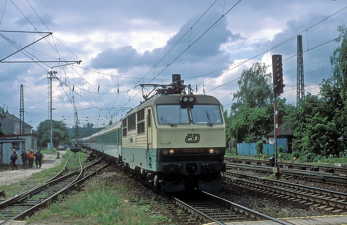 150 024  Uvaly  22.05.98