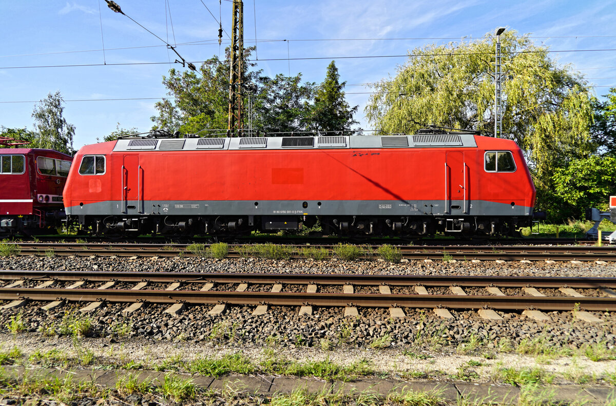 156 001, ex DR 252 001, jetziger Eigentümer die Fahrzeugwerke Karsdorf, am 11.09.2023 in Naumburg.