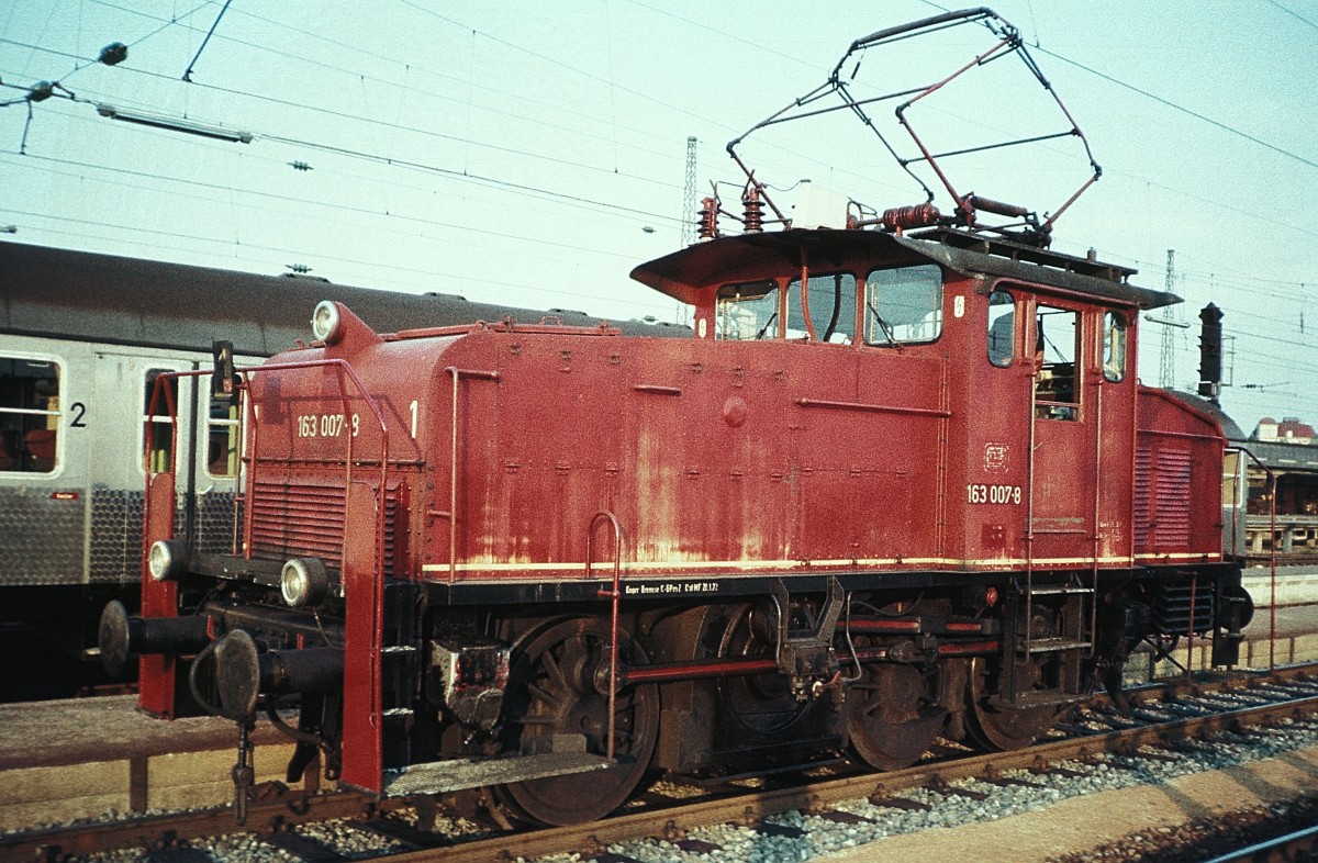  163 007  Augsburg  08.05.76