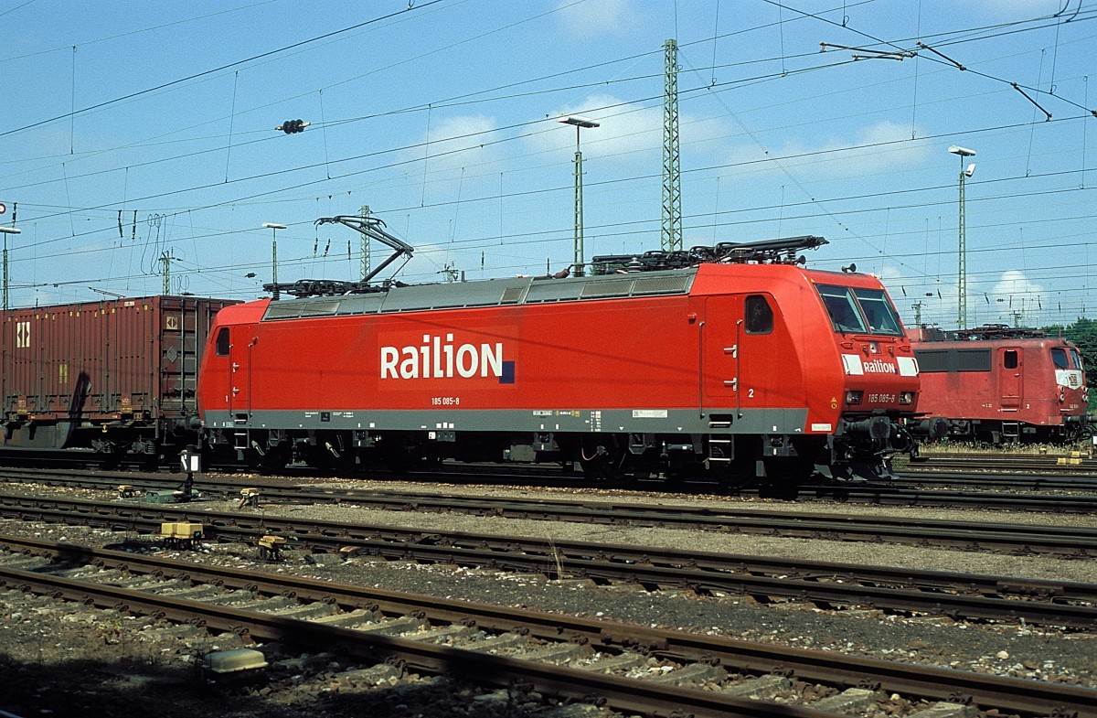  185 085  Karlsruhe Rbf  27.07.04