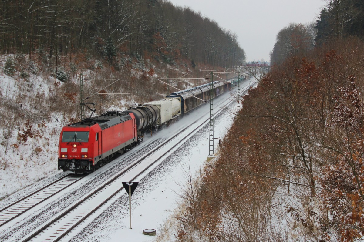 185 203 zu sehen mit einem Frankenwaldumleiter in Plauen/V am 01.03.16.