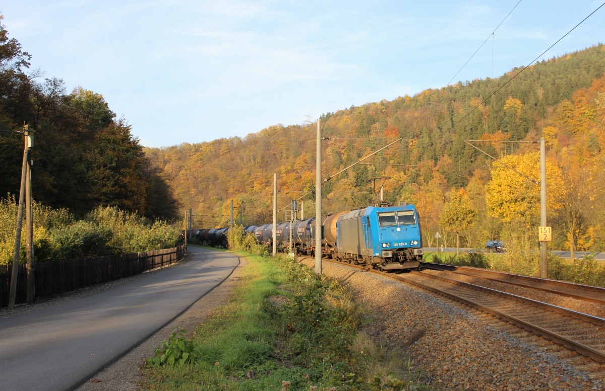 185 523-8 zu sehen am 02.11.14 in Hockeroda