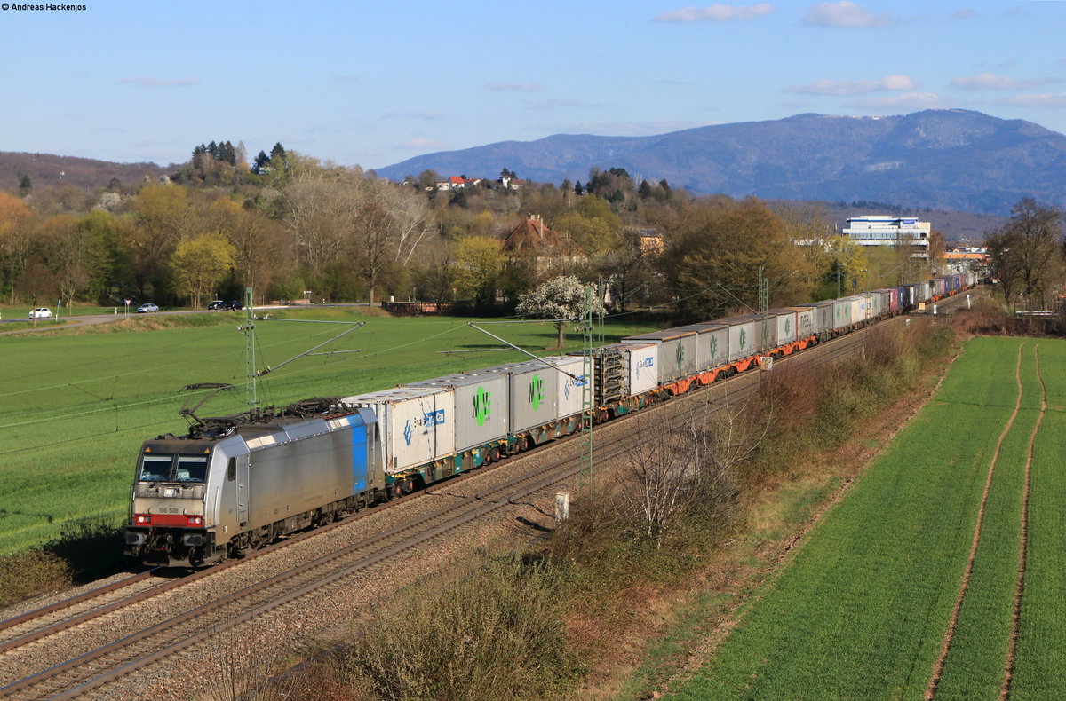 186 508-8 mit dem DGS 40074 (Domo II-Genk) bei Teningen 31.3.20