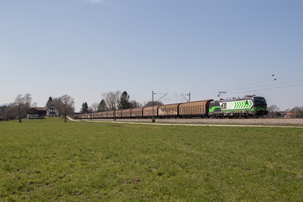 193 208 am 8. April 2015 bei Übersee.