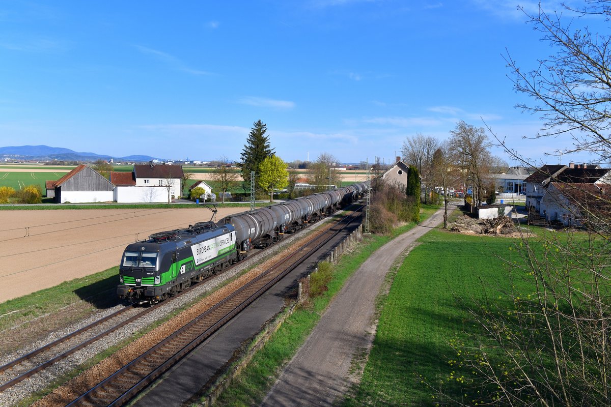 193 726 mit DGS 48890 am 04.04.2019 bei Stephansposching. 