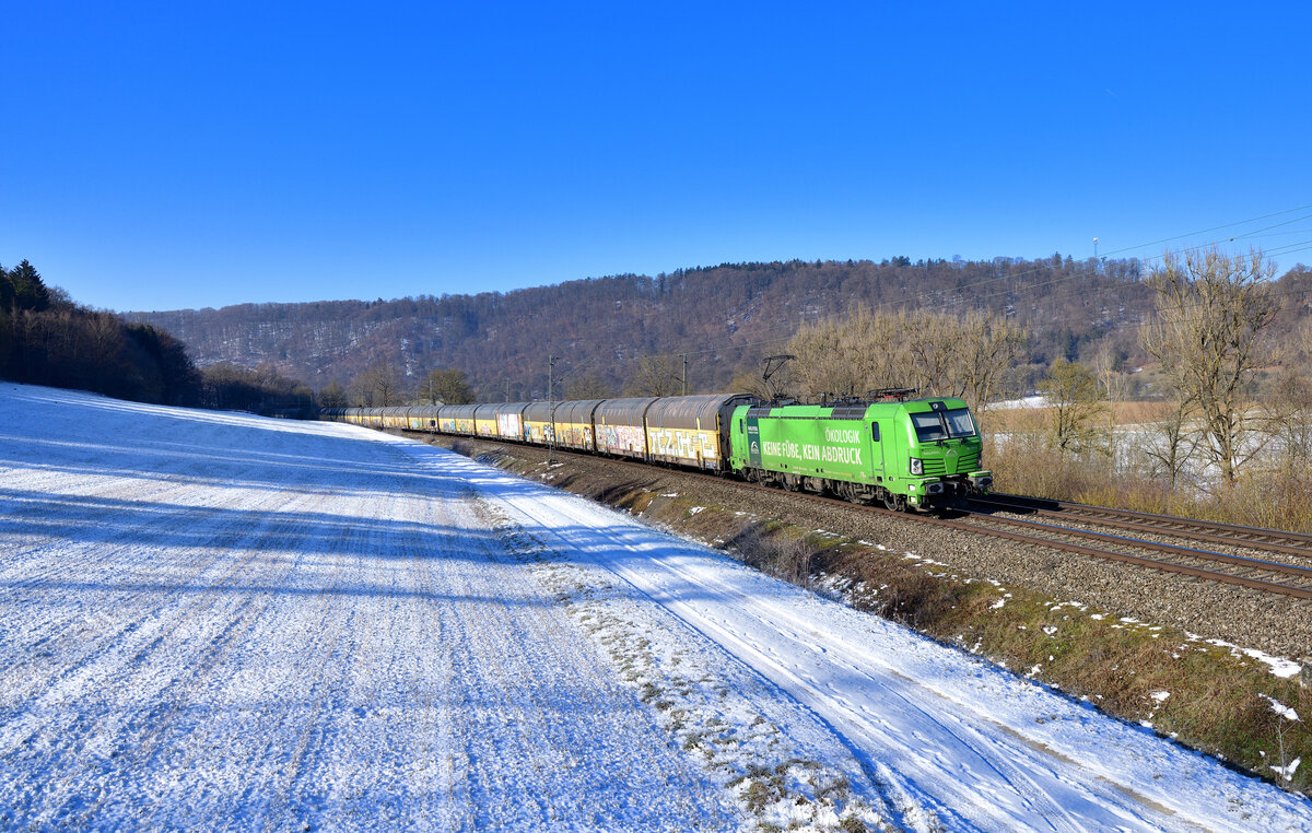 193 996 mit einem ARS Altmann am 08.02.2023 bei Obereichstätt.