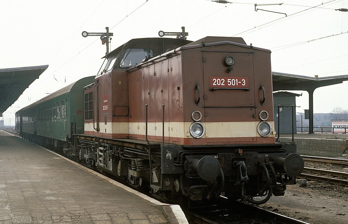 202 501  Nauen  11.04.92