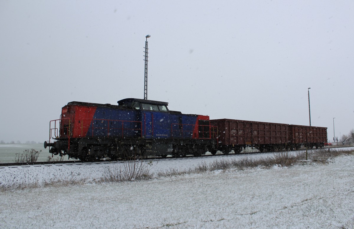 203 151-6 hier am 28.11.15 bei Könitz.