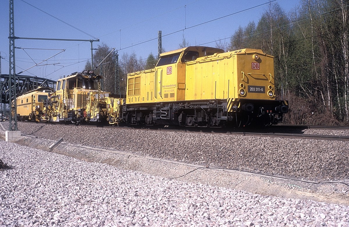  203 311  Karlsruhe Rbf  03.04.12