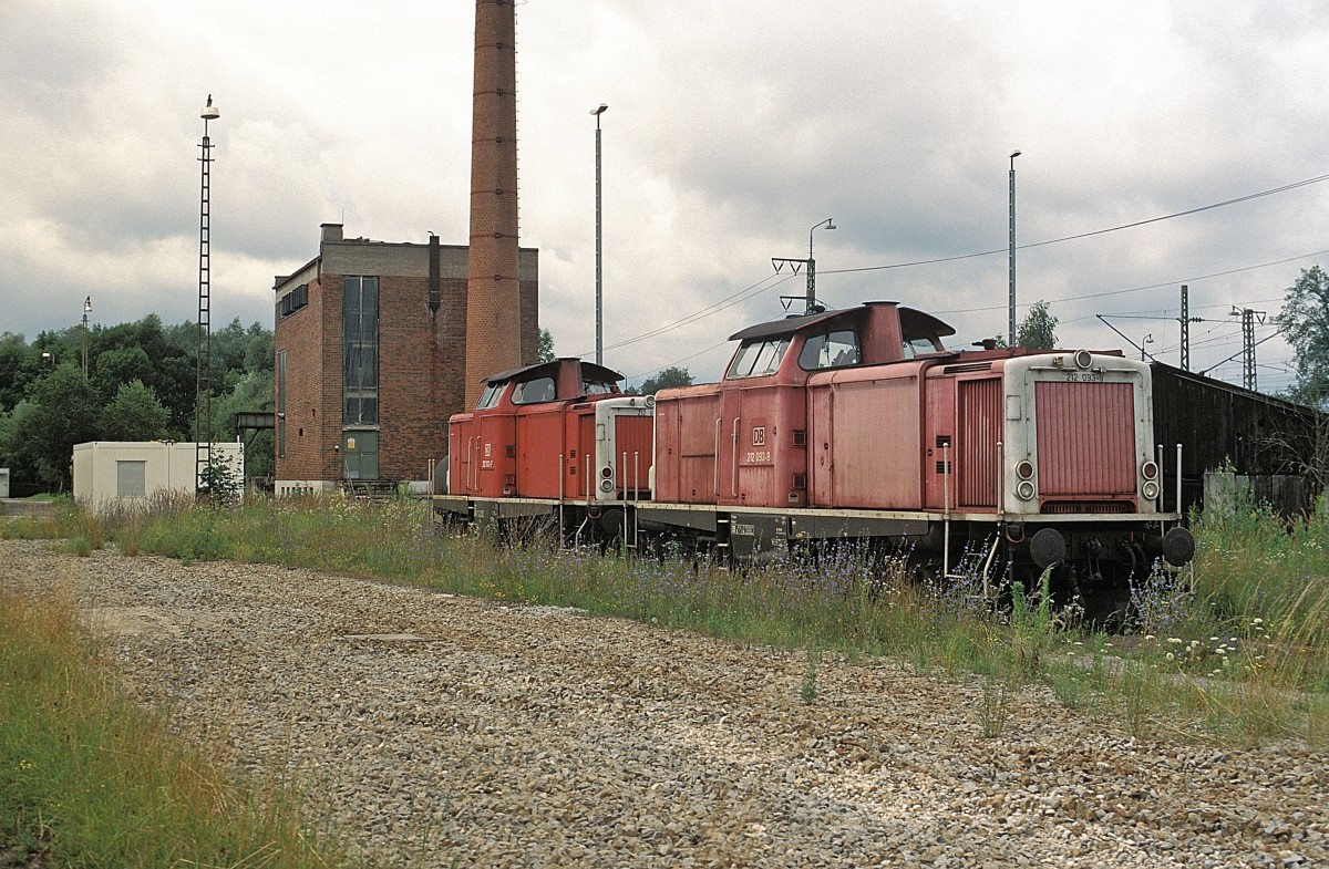 212 093 + 212 032  Rosenheim  23.07.99