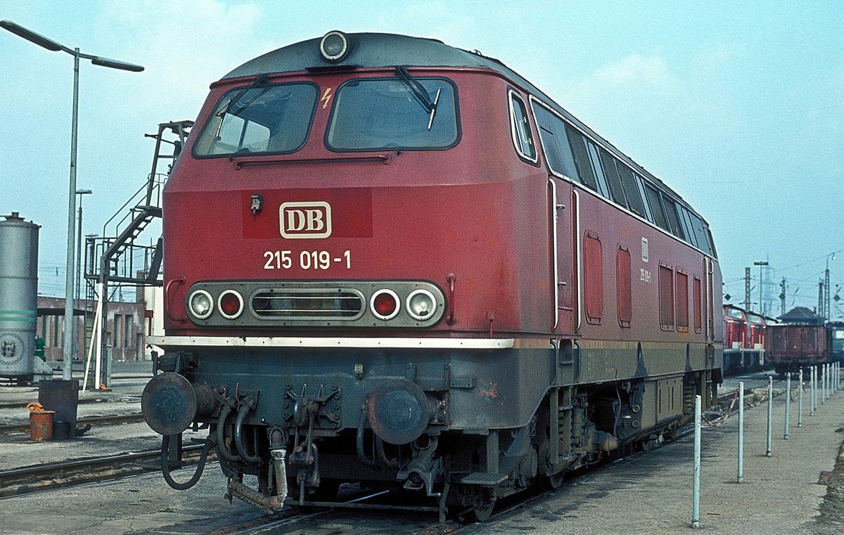 215 019  Hohenbudberg  05.03.80