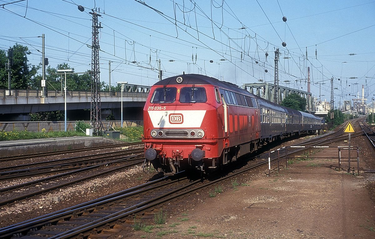  215 036  Köln - Deutz  23.05.93