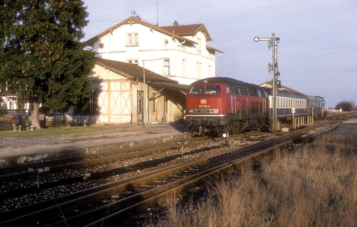  215 132 + 211 070  Hochdorf  05.01.88