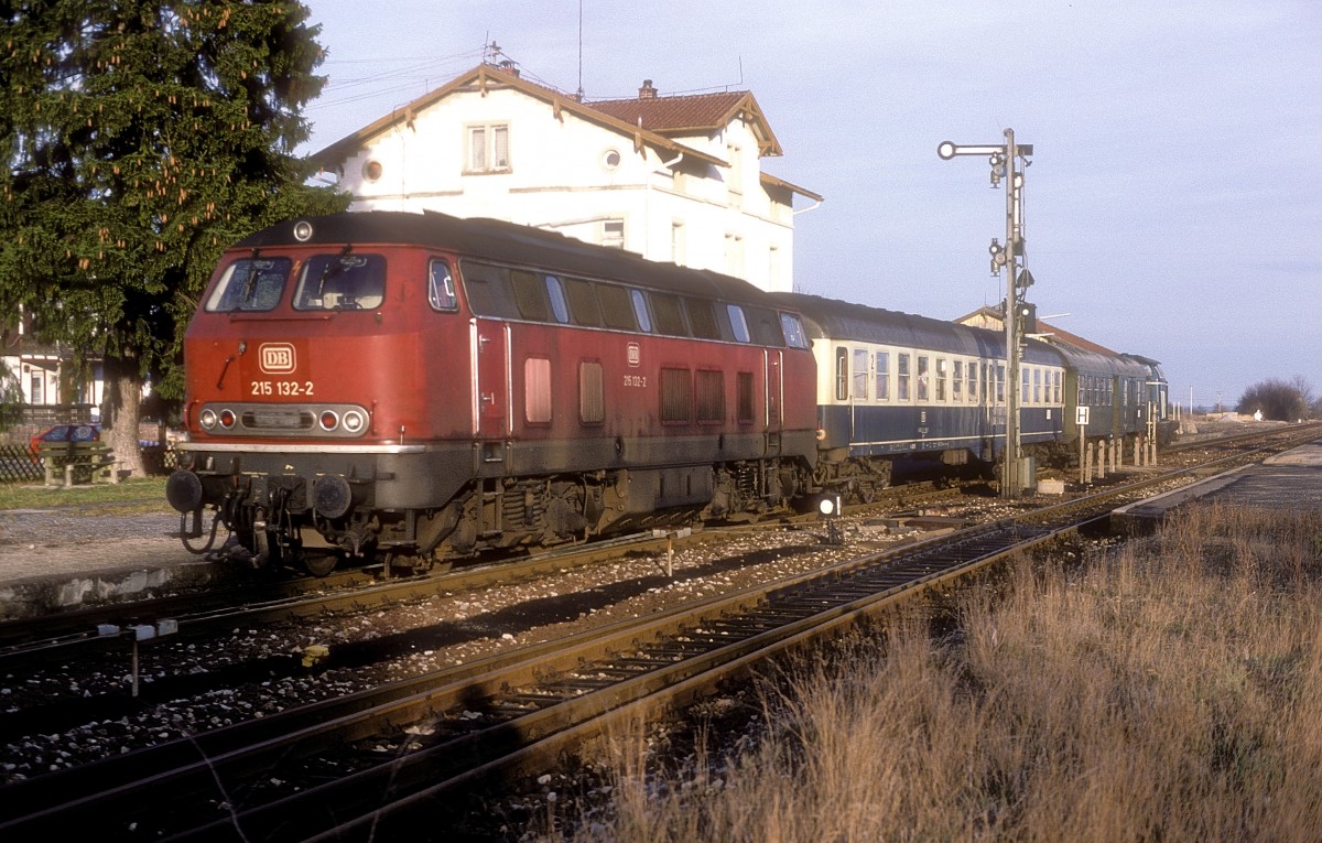  215 132 + 211 070  Hochdorf  05.01.88