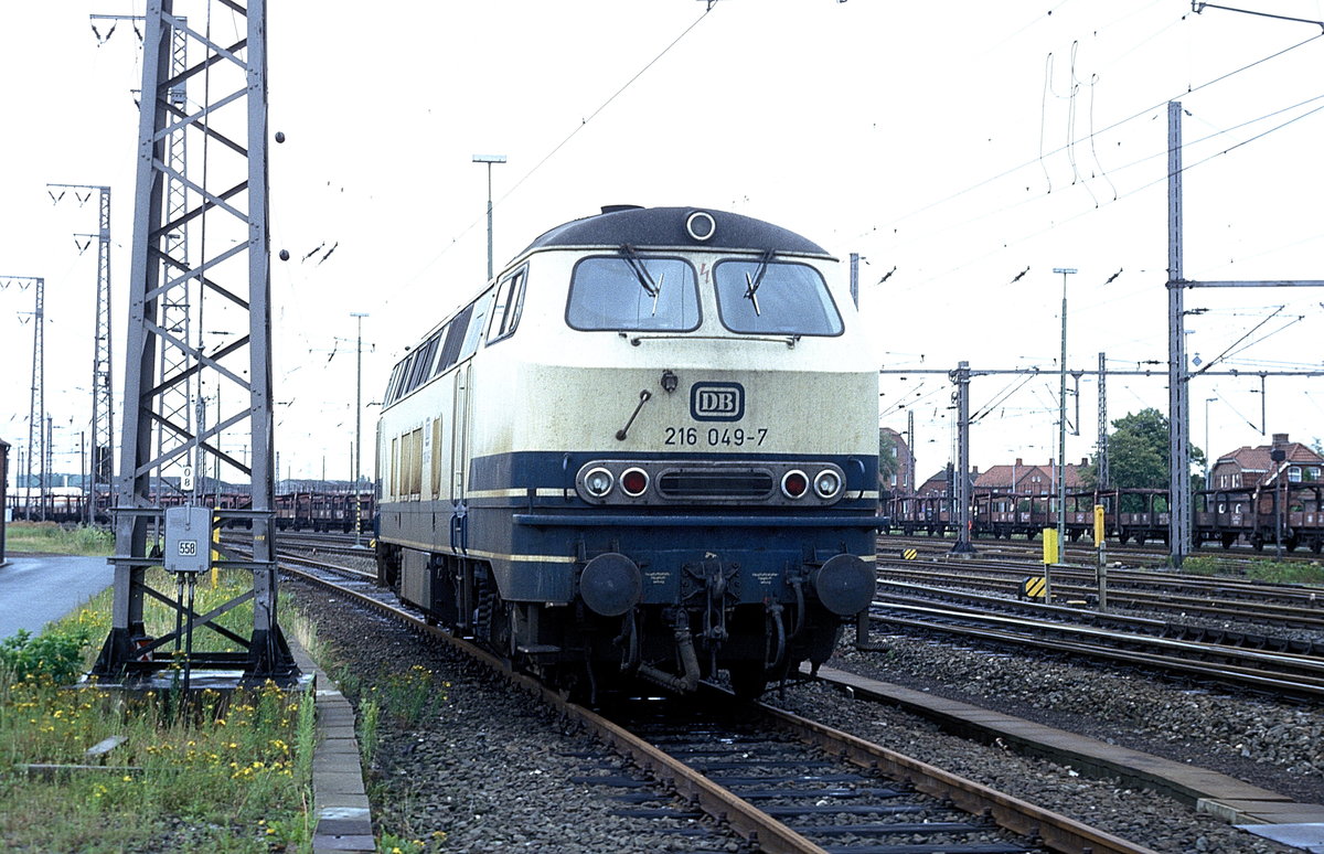  216 049  Emden  17.07.90