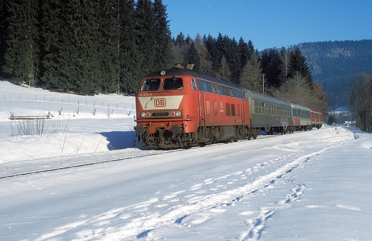  218 476  bei Röt  15.01.02