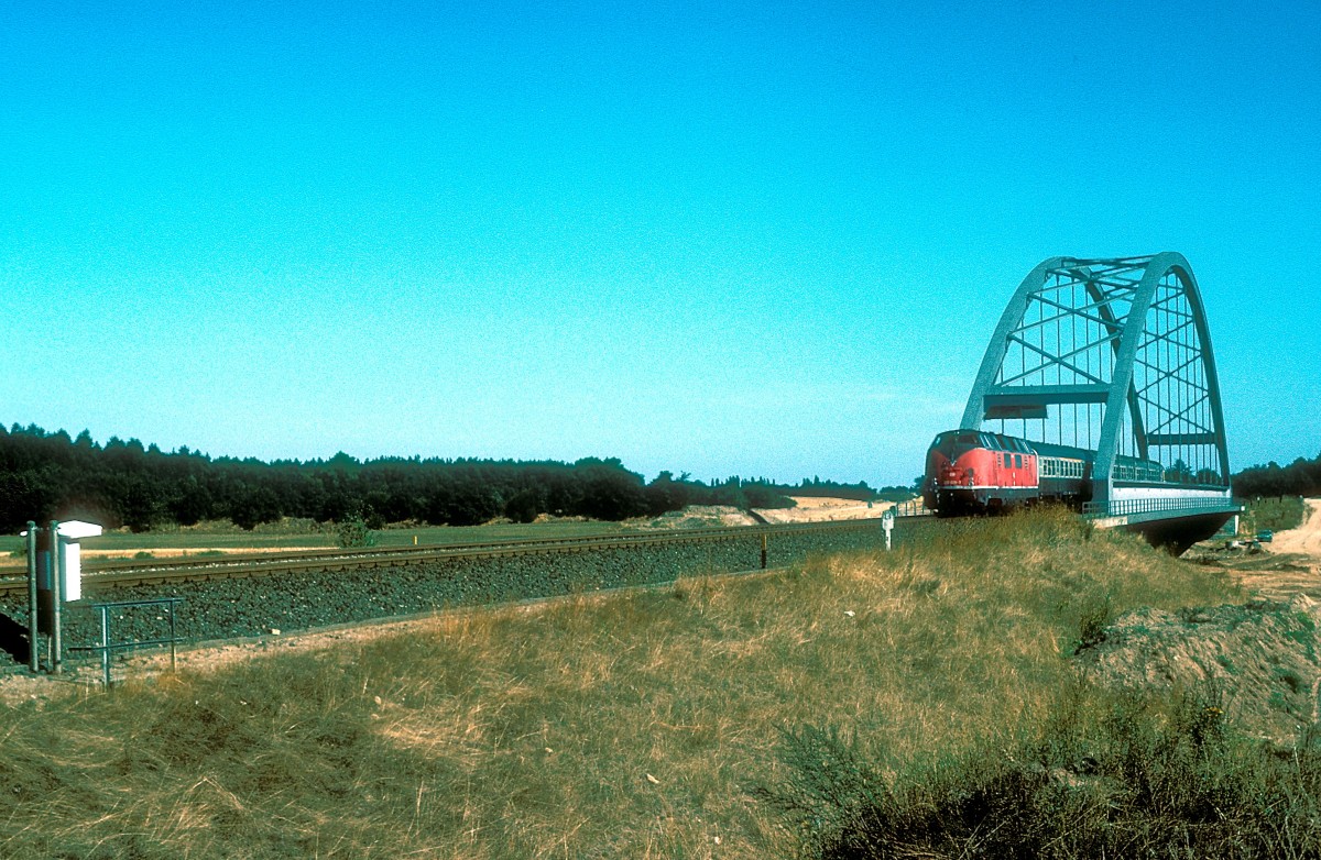  220 029  bei Bad Schwartau  29.08.83