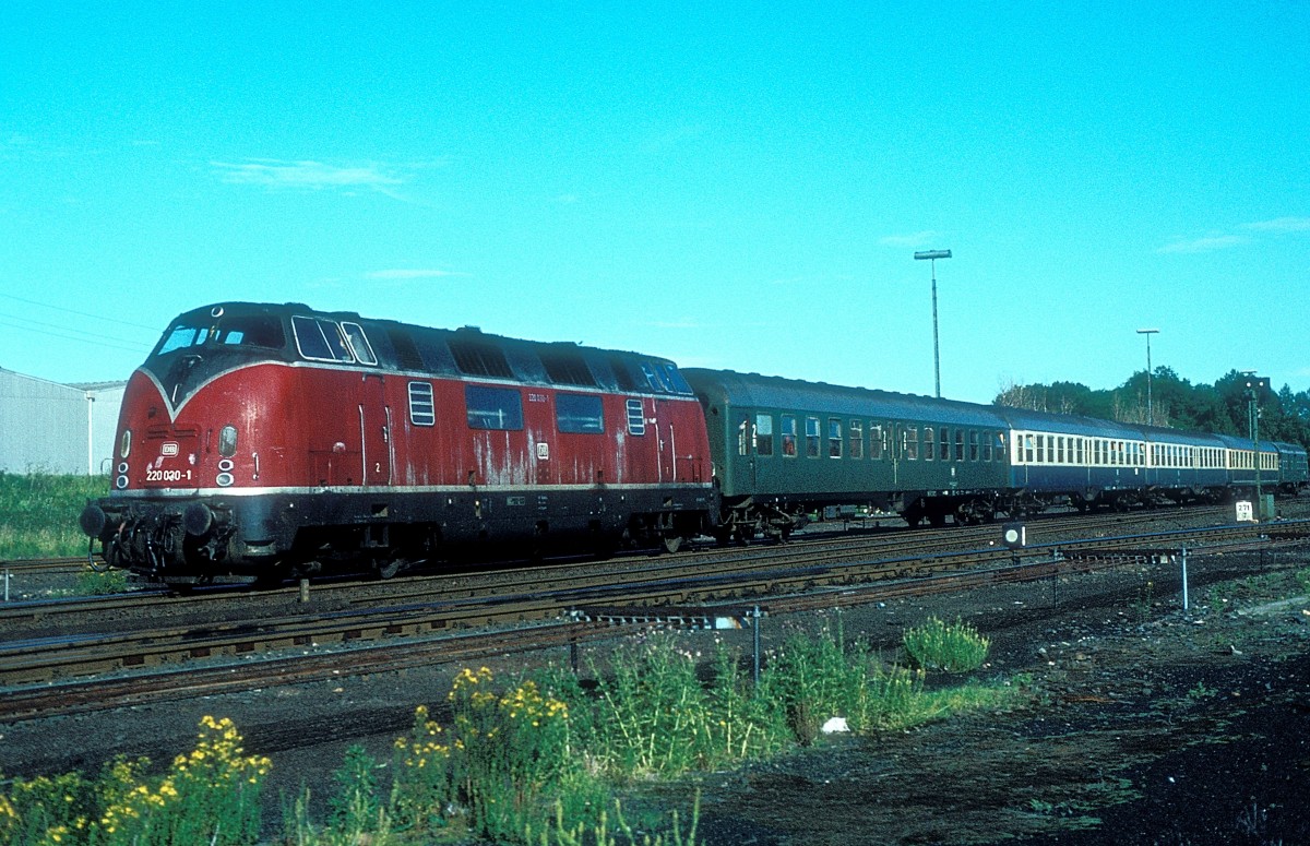  220 030  Cuxhaven  07.07.82