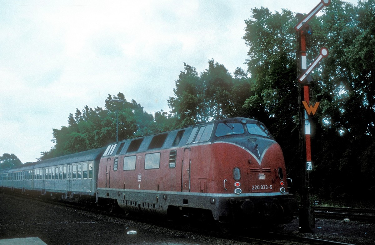  220 033  Cuxhaven  06.07.82