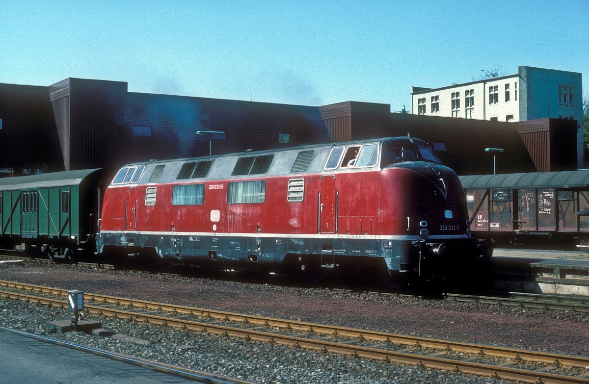   220 033  Lübeck  29.08.83