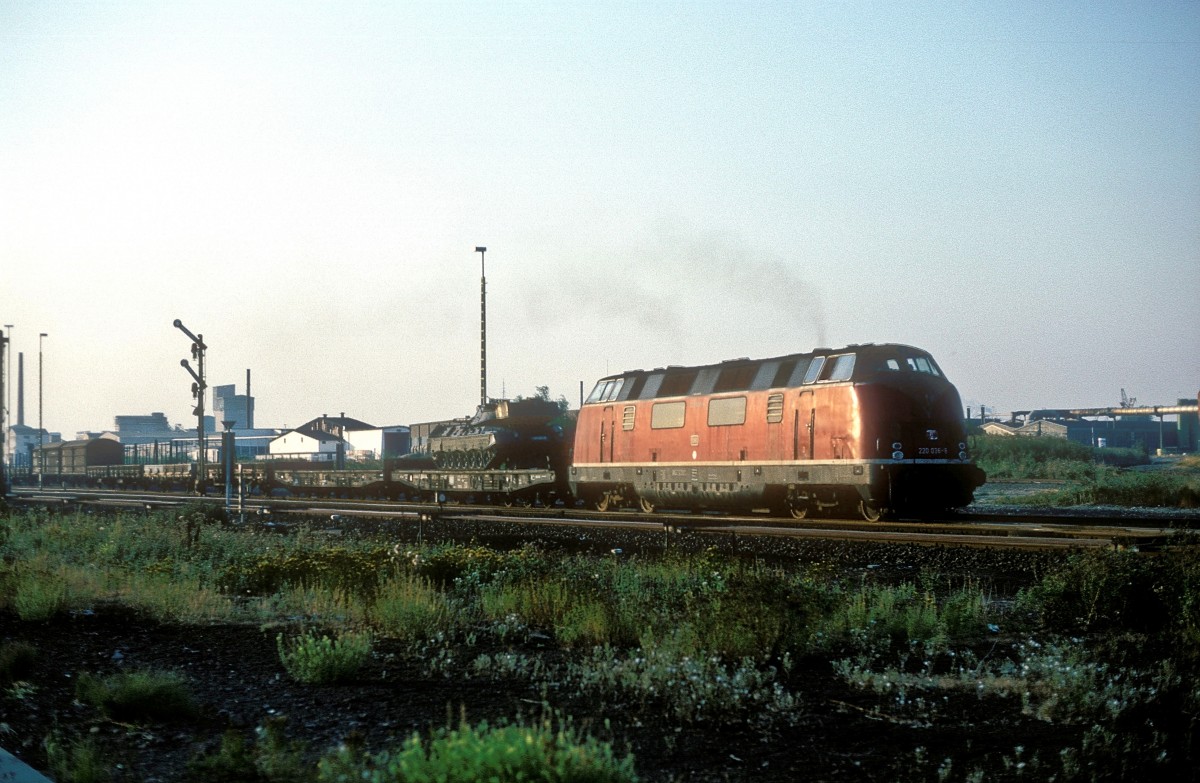 220 036  Cuxhaven  31.08.83