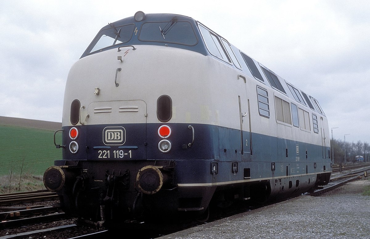  221 119  Flandersbach  22.04.86