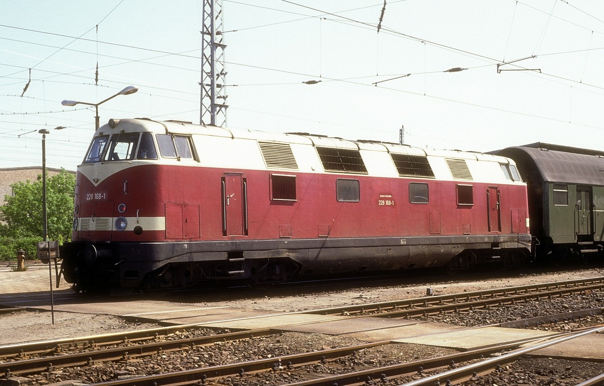 228 168  Nauen  19.05.92