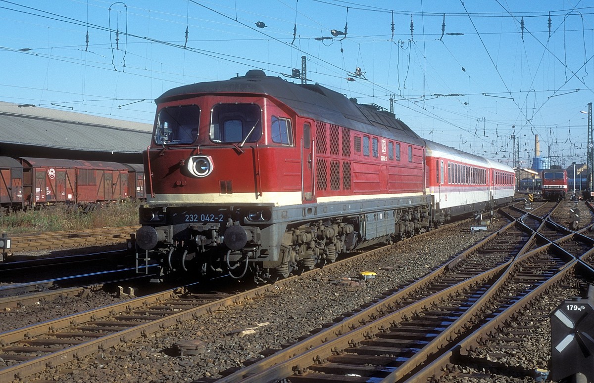  232 042  Leipzig Hbf  18.10.94