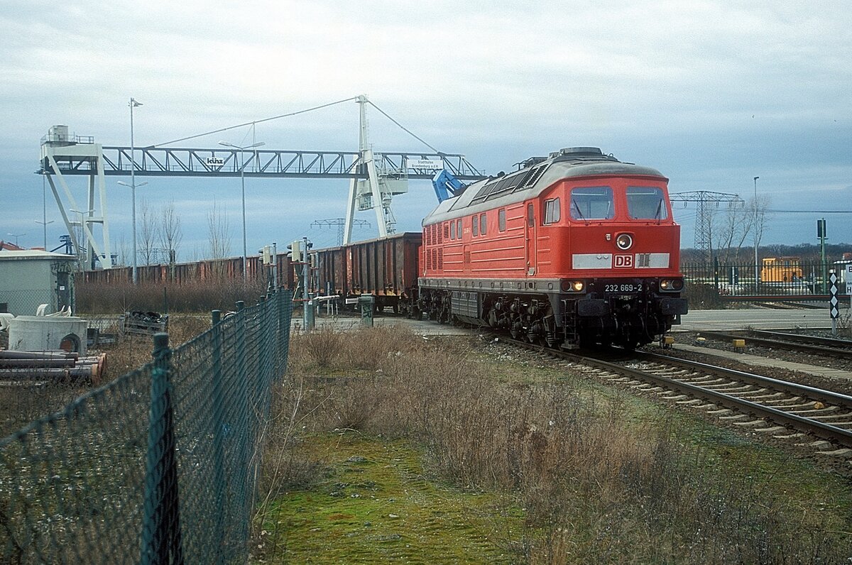 232 669  Brandenburg  08.01.05 