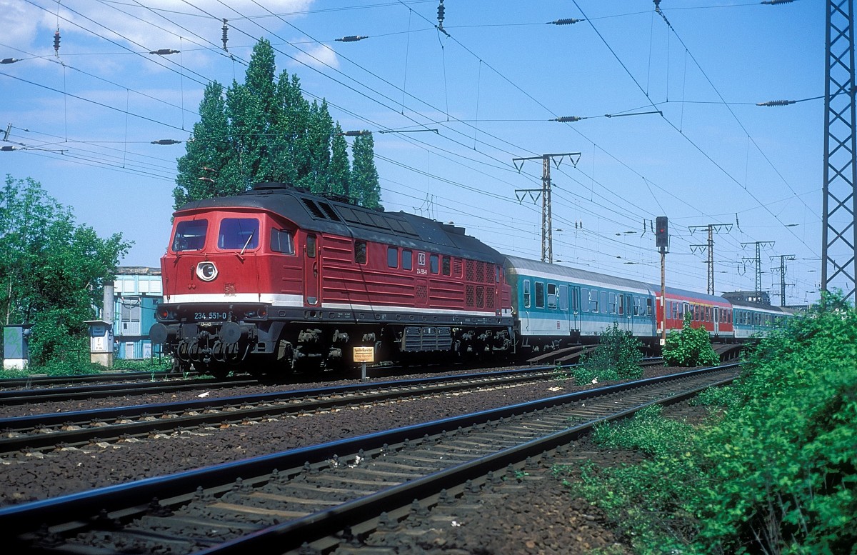    234 551  Dresden  01.05.98