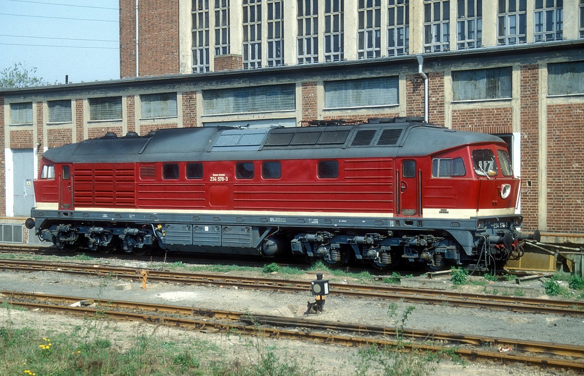 234 578  Dessau  22.04.93