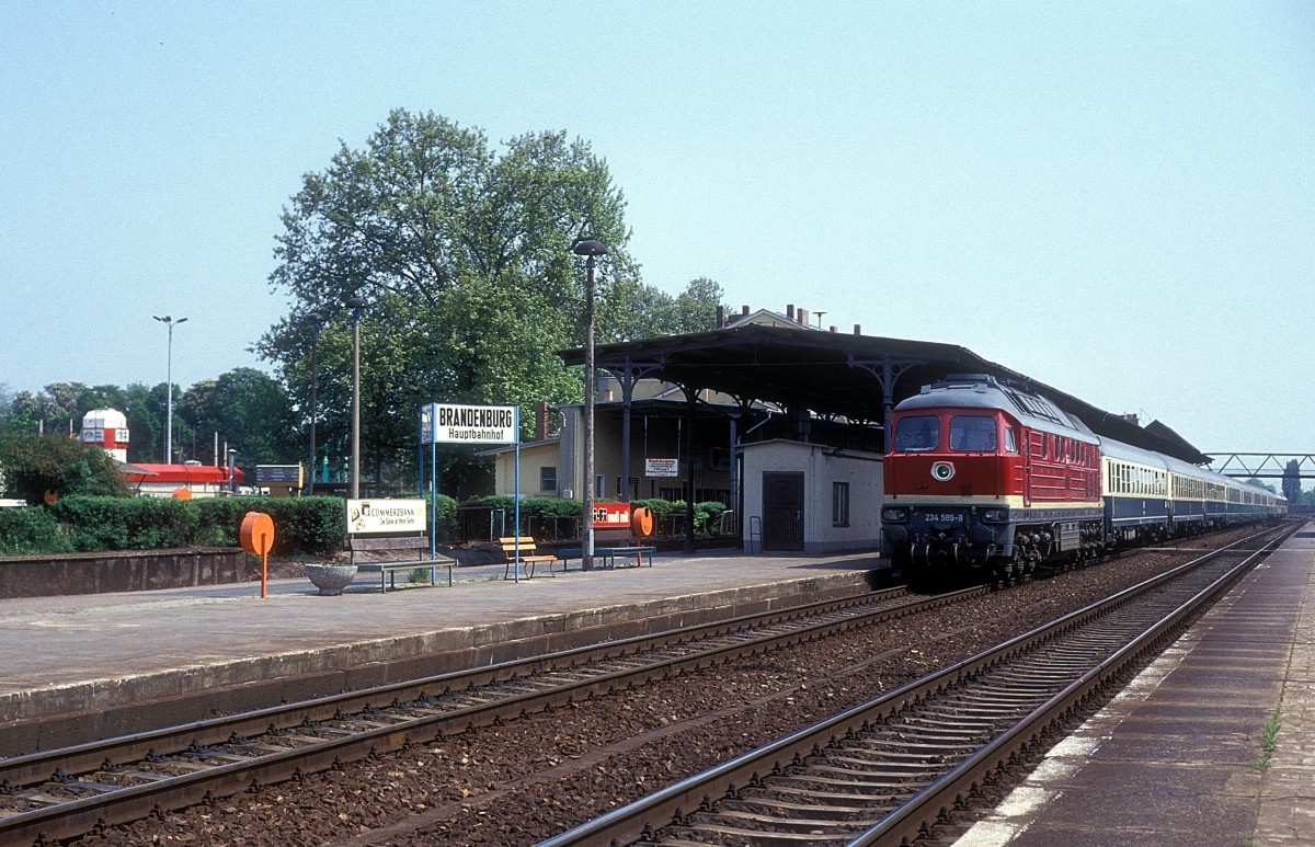 234 585  Brandenburg  22.05.92