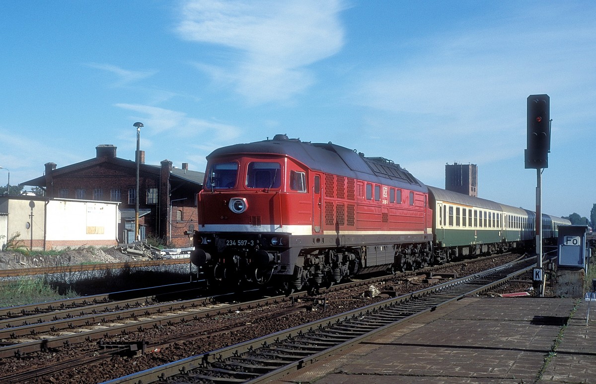  234 597  Brandenburg  06.10.94