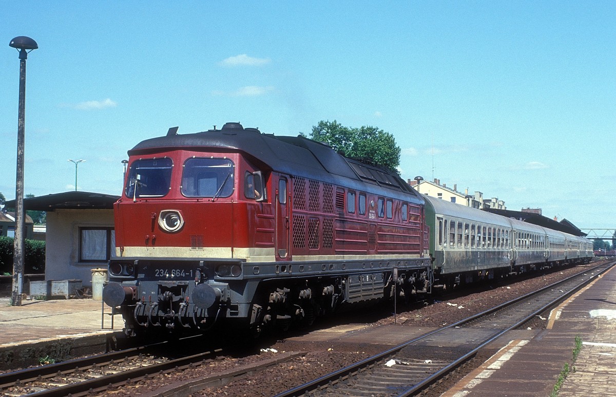  234 664  Brandenburg  01.07.93