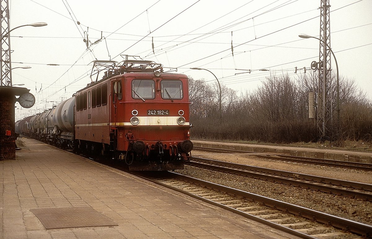 242 182  Priort  09.03.91