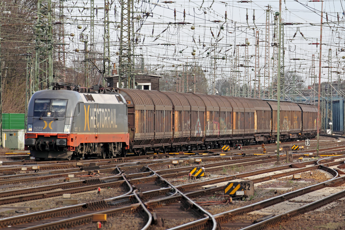 242.517 in Bremen Hbf. 25.3.2014