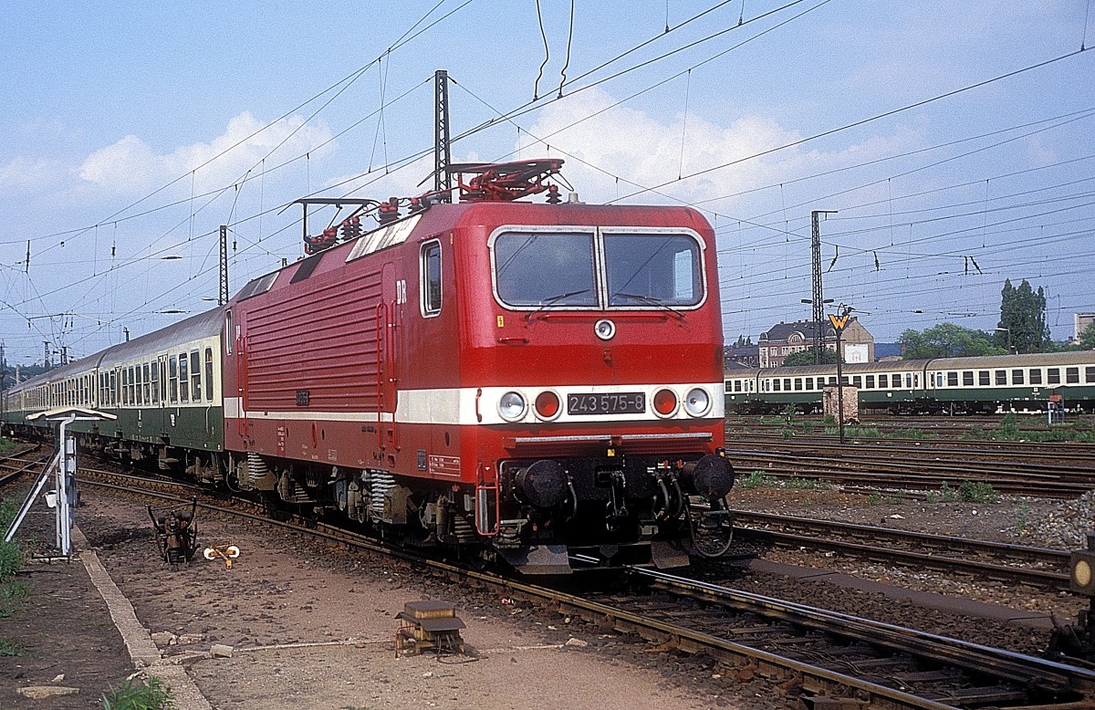  243 575  Dresden - Neustadt  17.05.90