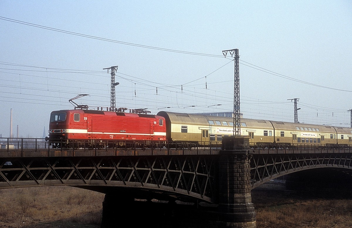  243 575  Dresden  18.03.91