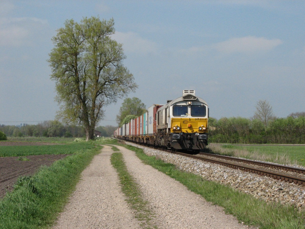 247 031-8 vor Altötting,25.04.2014 