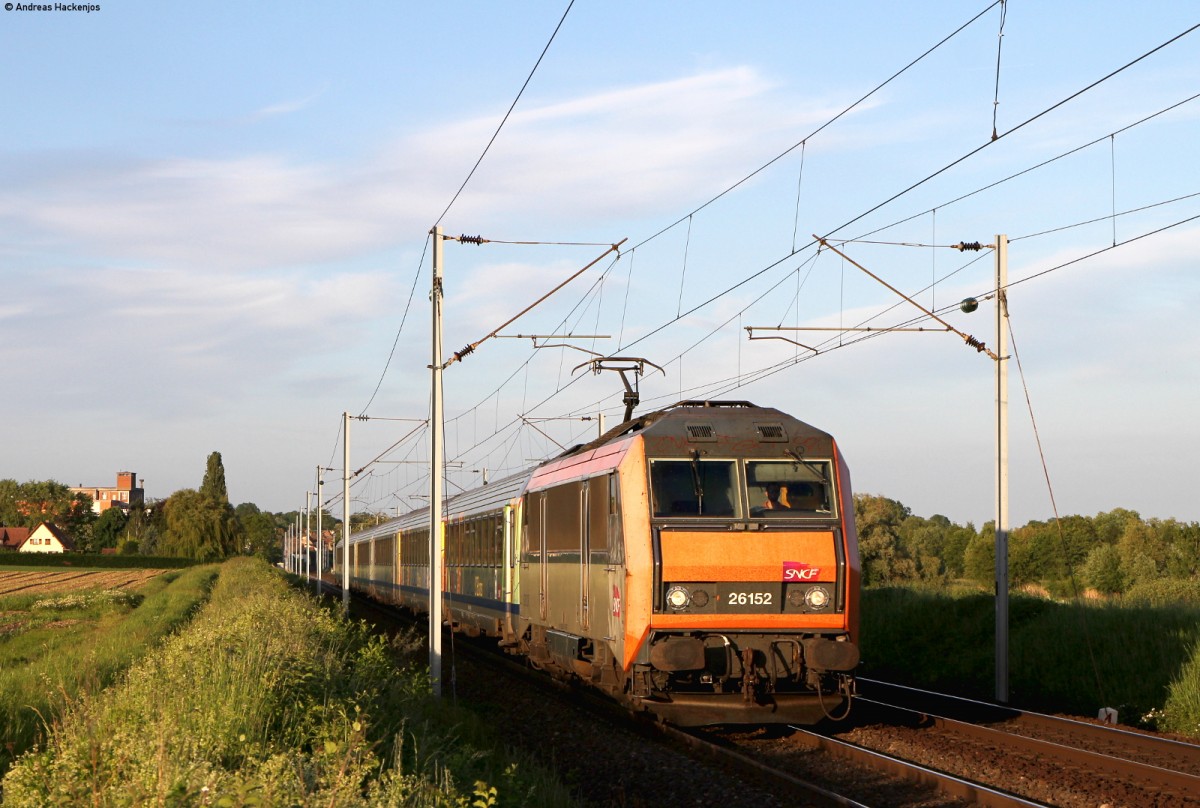 26152 mit dem TER 298 (Strasbourg-Luxembourg) bei Hochfelden 18.5.15