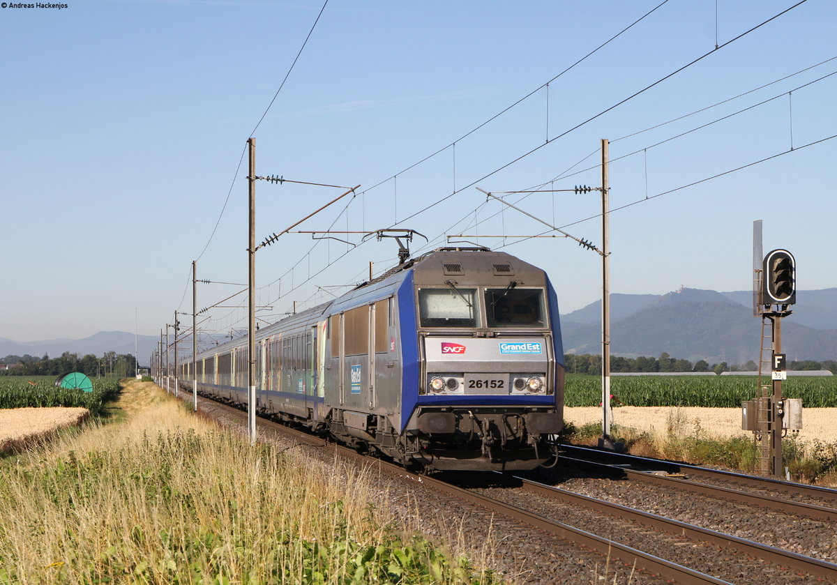 26152 mit dem TER96210 (Basel SBB-Strasbourg) bei Ebersheim 5.7.19