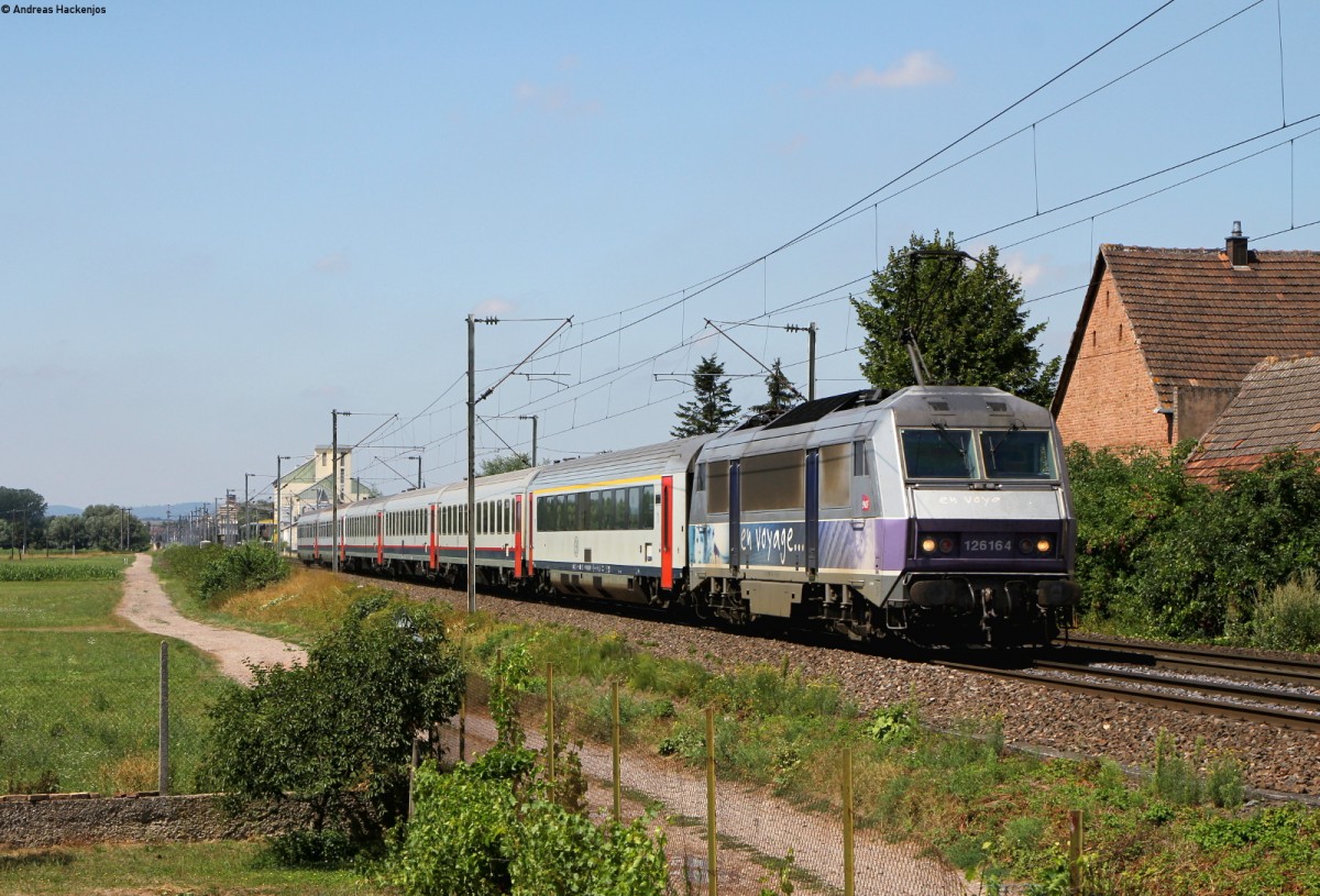 26164 mit dem IC 91 (Bruxelles-Midi-Basel SBB) bei Schwindratzheim 5.8.15