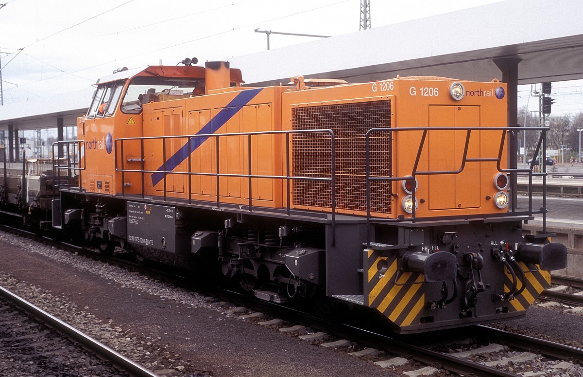  275 020  Mannheim Hbf  14.04.13