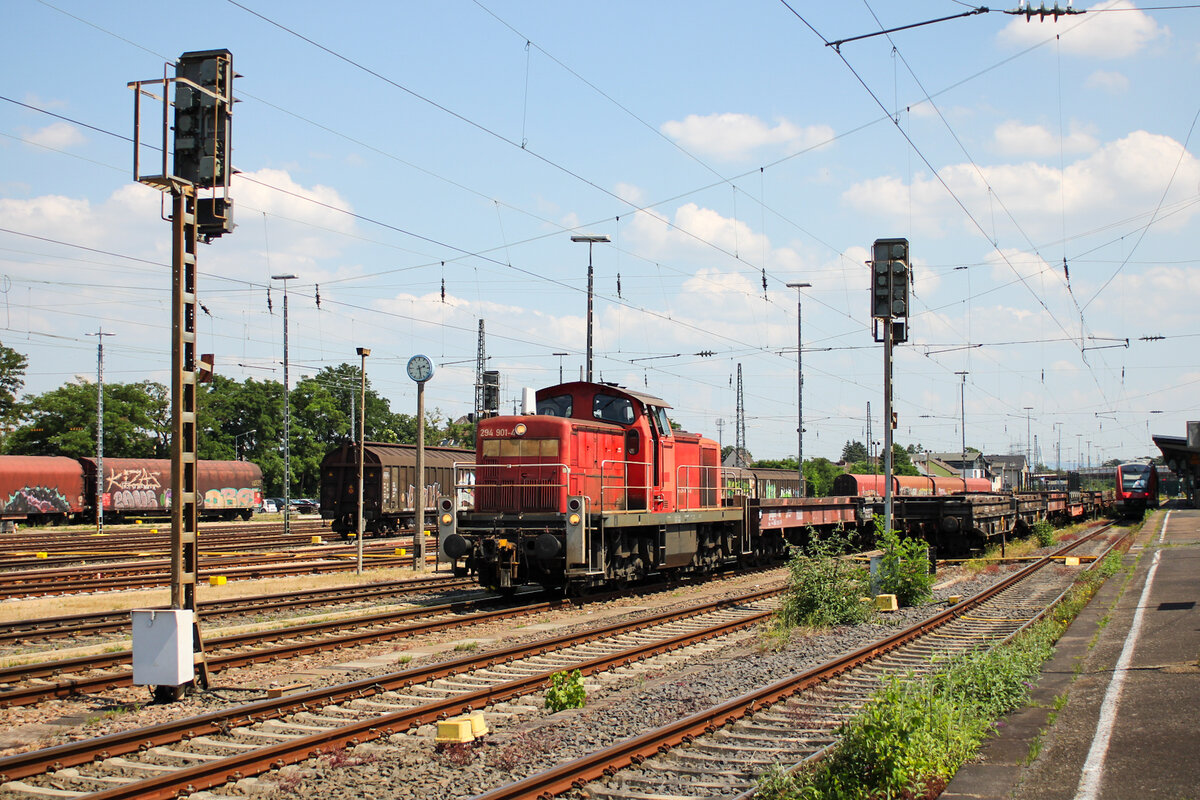 294 901-4 am 26. Juni 2024 in Andernach.