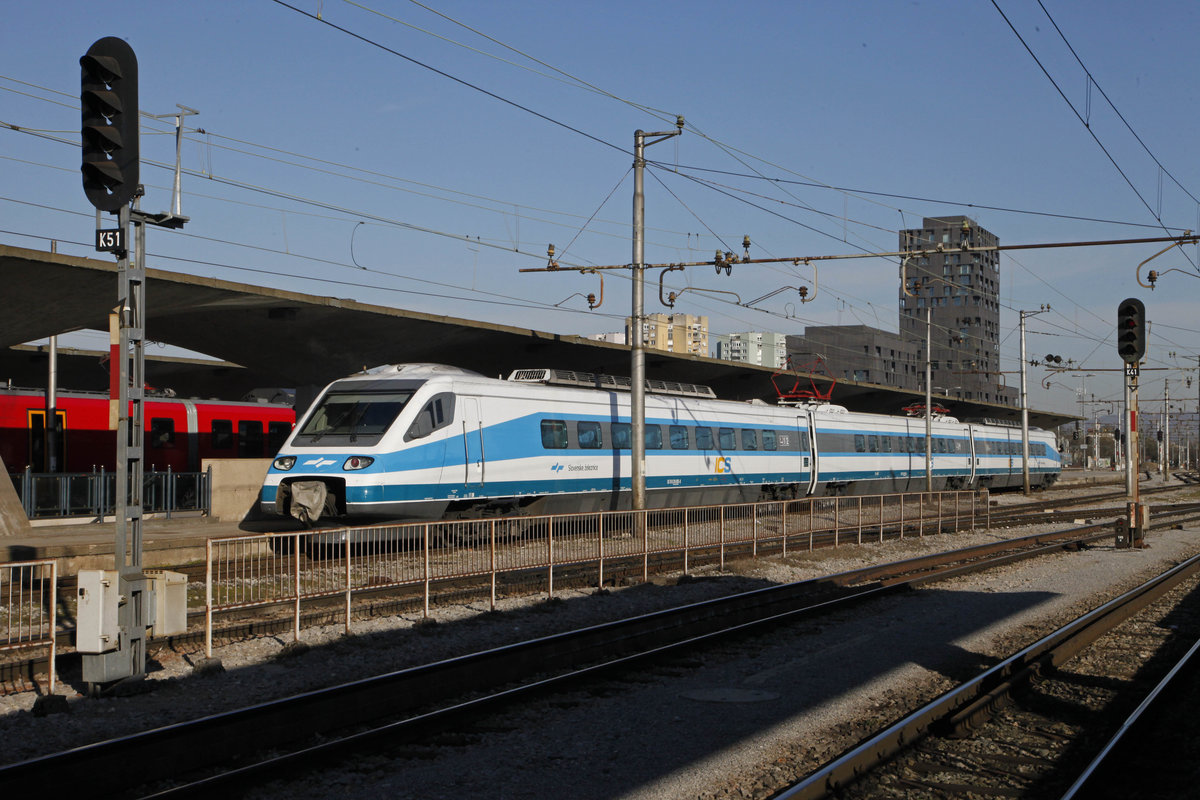 310-004 in Ljubljana am 14.02.2019.