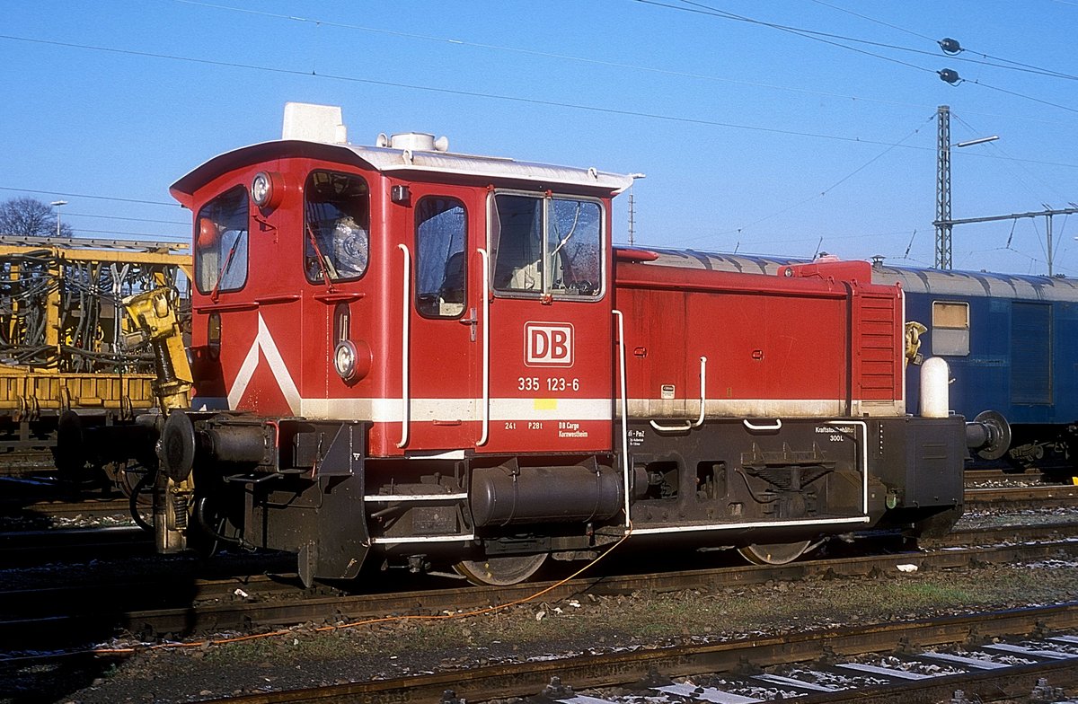 335 123  Kornwestheim  23.12.00